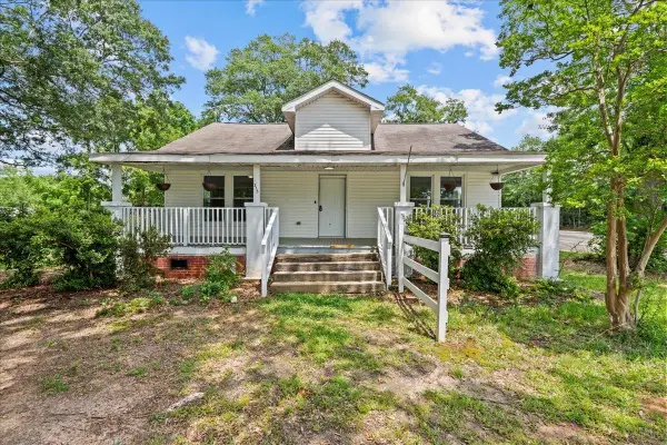 313 S Georgia Avenue, Chesnee, SC 29323