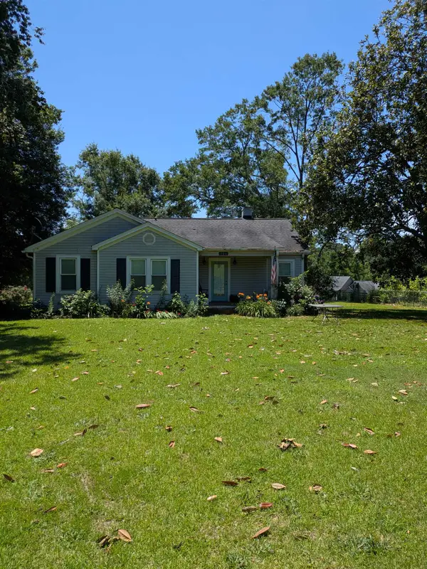 726 Foster Rd Road, Inman, SC 29349