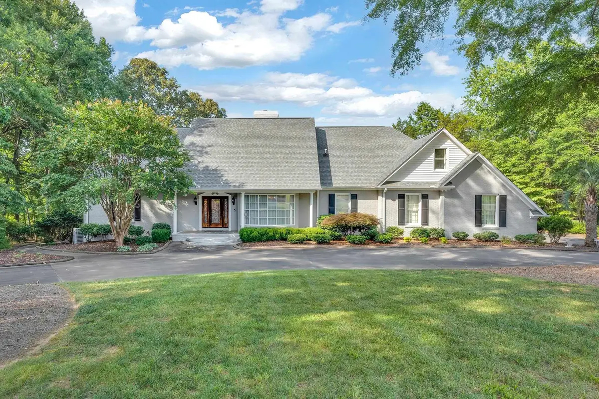 207 Carolina Club Drive, Spartanburg, SC 29306 - Image #1