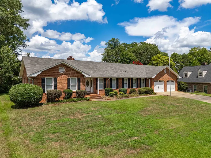 107 Gable Court, Spartanburg, SC 29307-2242 - Image #2