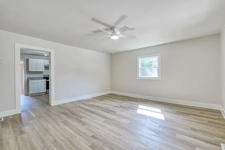 307 Woodruff Street, Woodruff, SC 29388 - Image #3