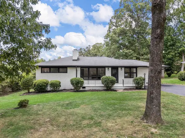 14 Wofford St, Inman, SC 29349