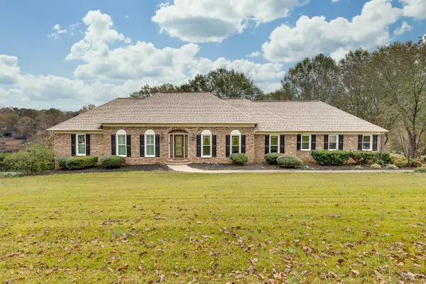 206 W Killarney Lake, Moore, SC 29369