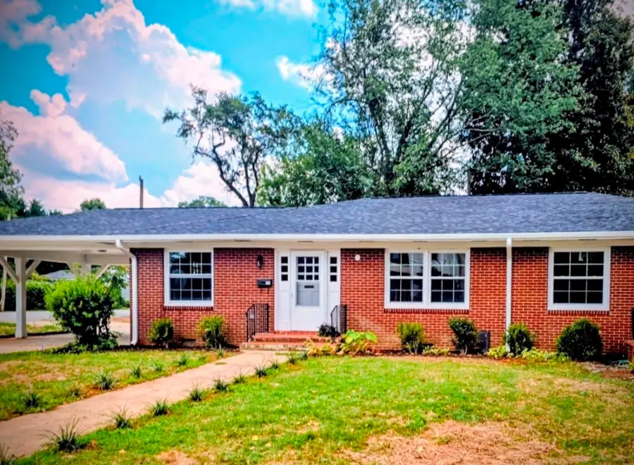 226,228 College Drive, Gaffney, SC 29340 - Image #2