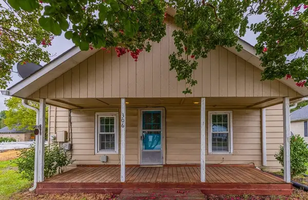 306 Poplar Drive, Greer, SC 29651