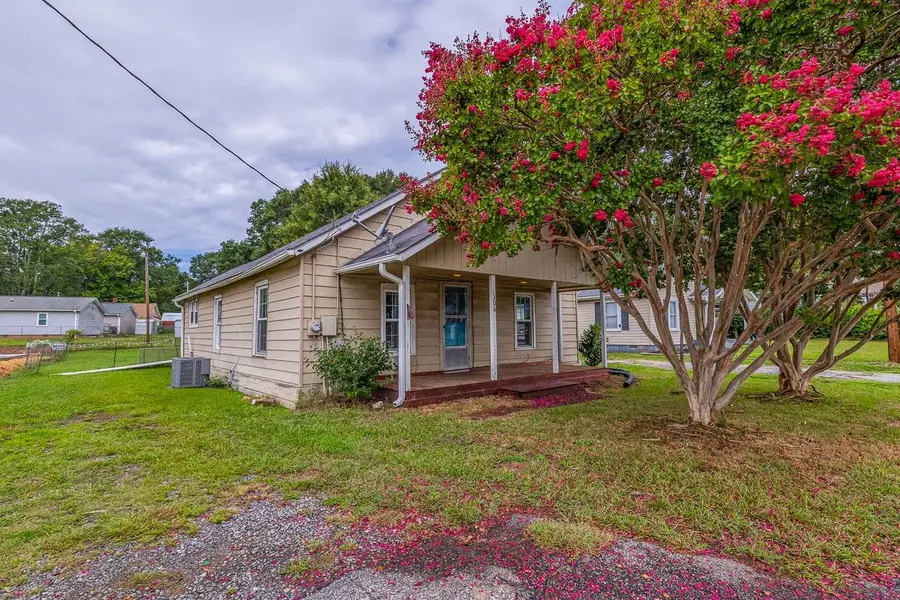 306 Poplar Drive, Greer, SC 29651 - Image #2