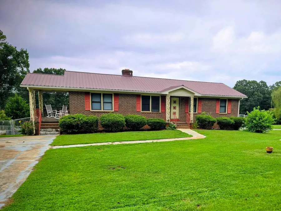 219 Bonner Lake Road, Gaffney, SC 29340 - Image #2