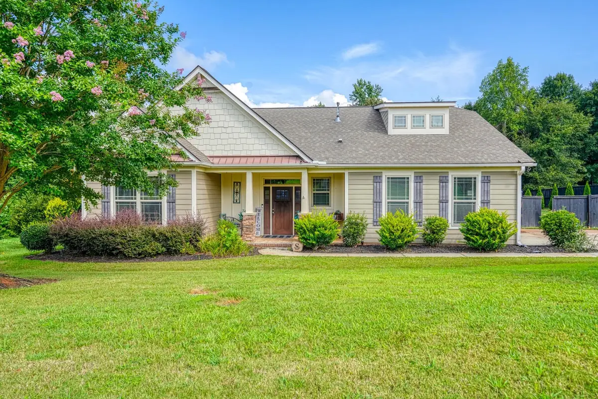 921 Benchmark Drive, Wellford, SC 29385 - Image #1