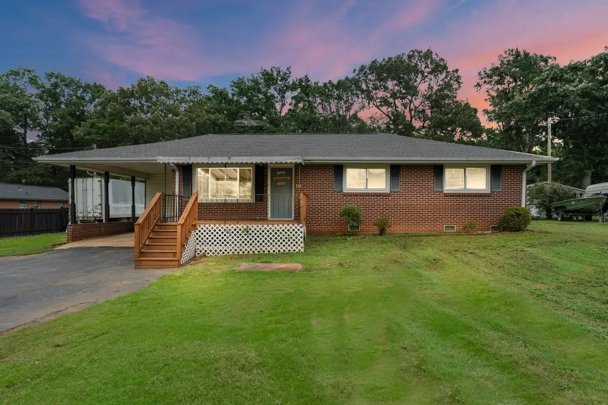 214 Crawford Circle, Spartanburg, SC 29301 - Image #1