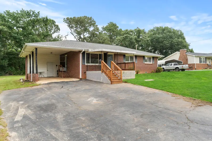 214 Crawford Circle, Spartanburg, SC 29301 - Image #3