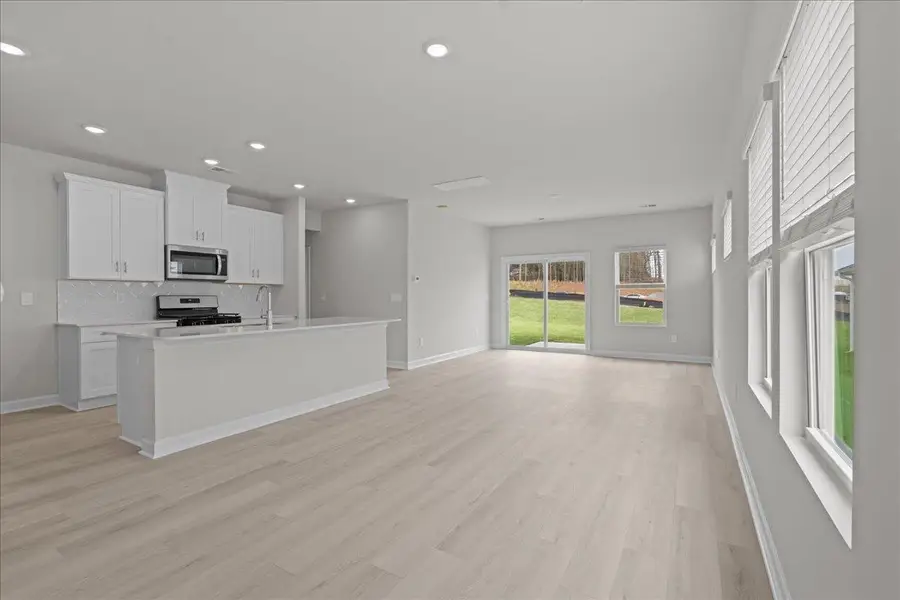 658 Cozy Bluff Road, Spartanburg, SC 29301 - Image #2