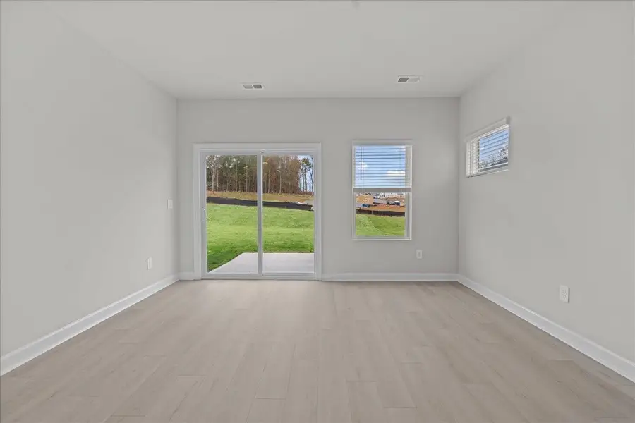 658 Cozy Bluff Road, Spartanburg, SC 29301 - Image #3