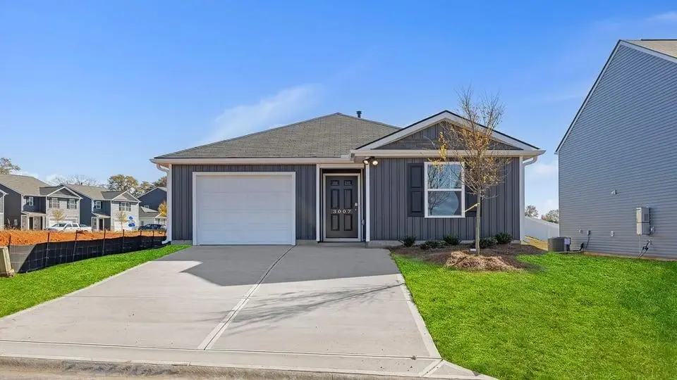 3007 Hunters Brook Drive, Boiling Springs, SC 29316 - Image #1