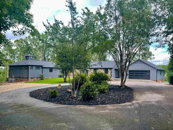 380 Indian Creek Road, Spartanburg, SC 29302