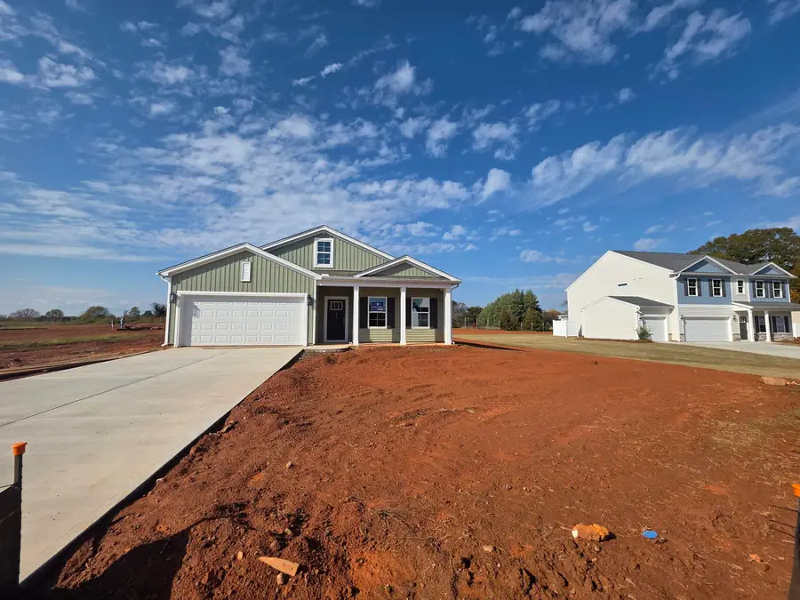 410 Dodger Avenue, Chesnee, SC 29323 - Image #2