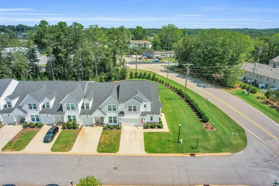 1504 Shallons Court, Spartanburg, SC 29301 - Image #2