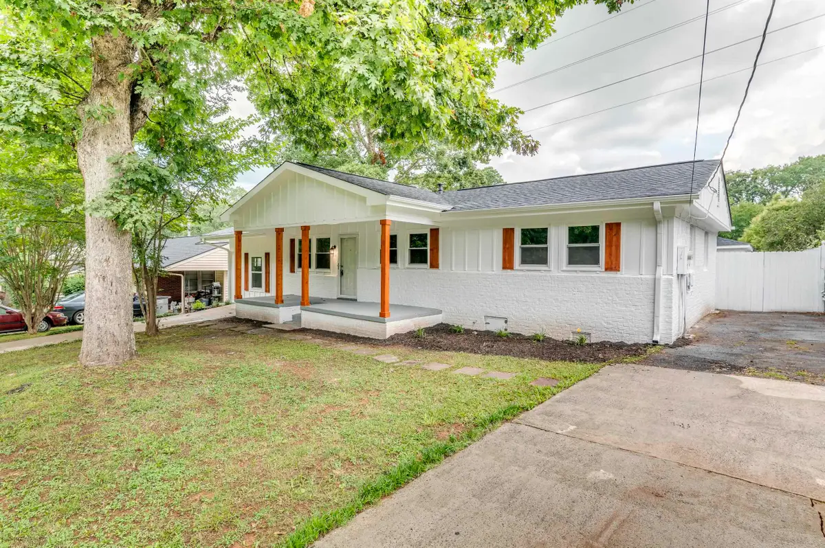 6 Flower Dr, Greenville, SC 29605 - Image #1