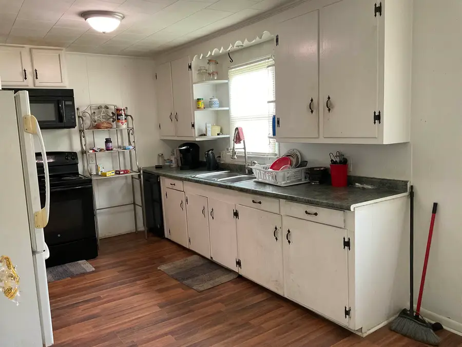 605 W Smith Street, Gaffney, SC 29341 - Image #3