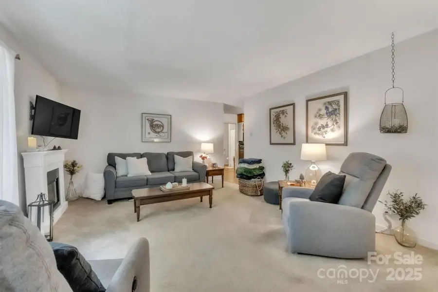 410 Dogwood Trail, Tryon, NC 28782 - Image #2