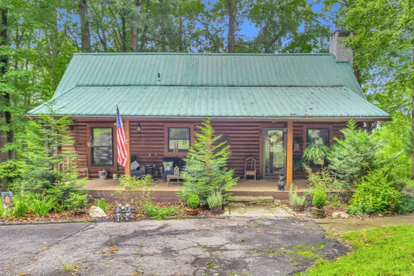 926 White Oak Mountain Road, Columbus, NC 28722