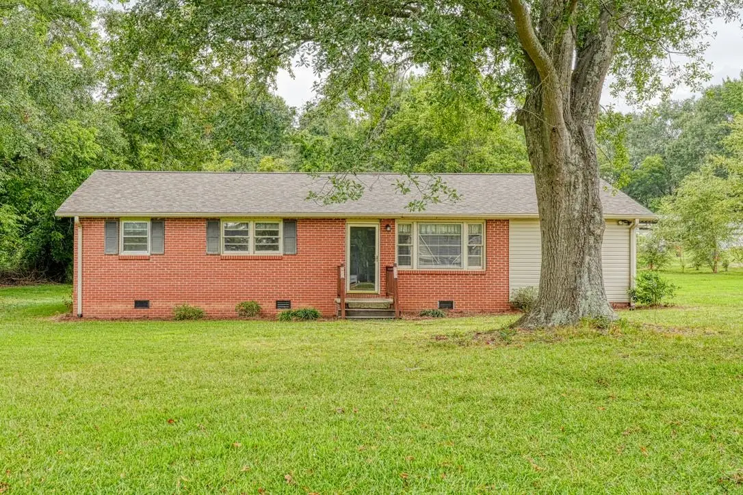 4909 Stone Station Road, Pauline, SC 29374 - Image #1