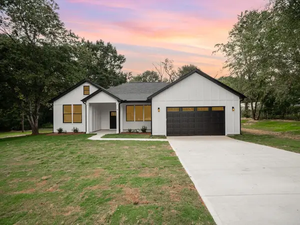 6 Gavin Place, Taylors, SC 29687