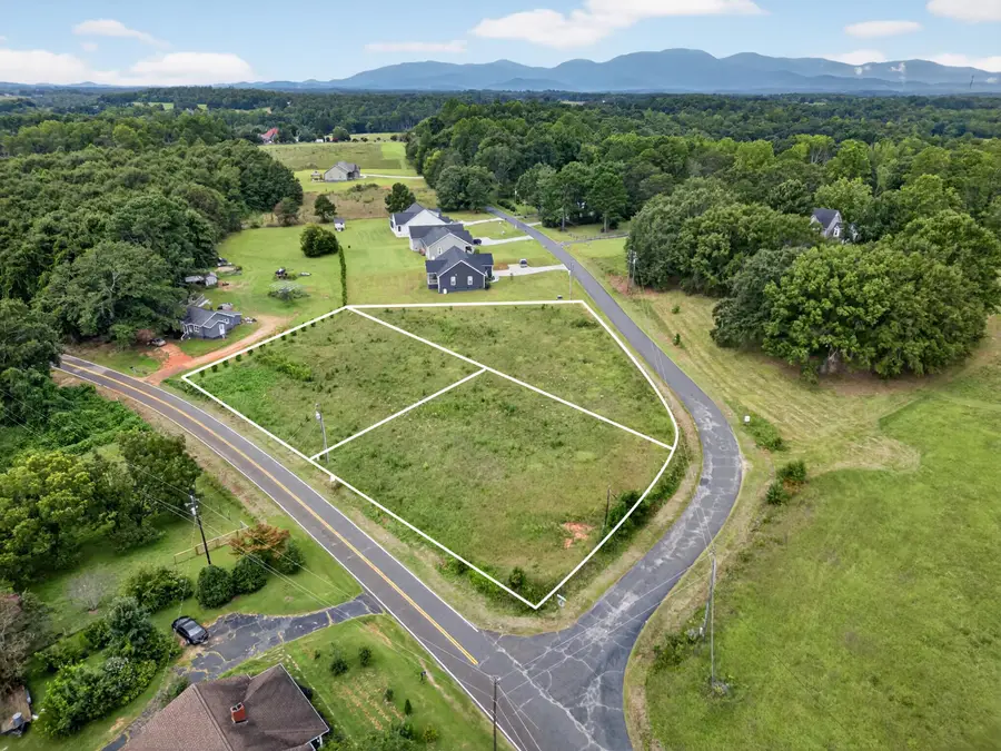 620 Motlow Creek Road, Campobello, SC 29322-0000 - Image #2