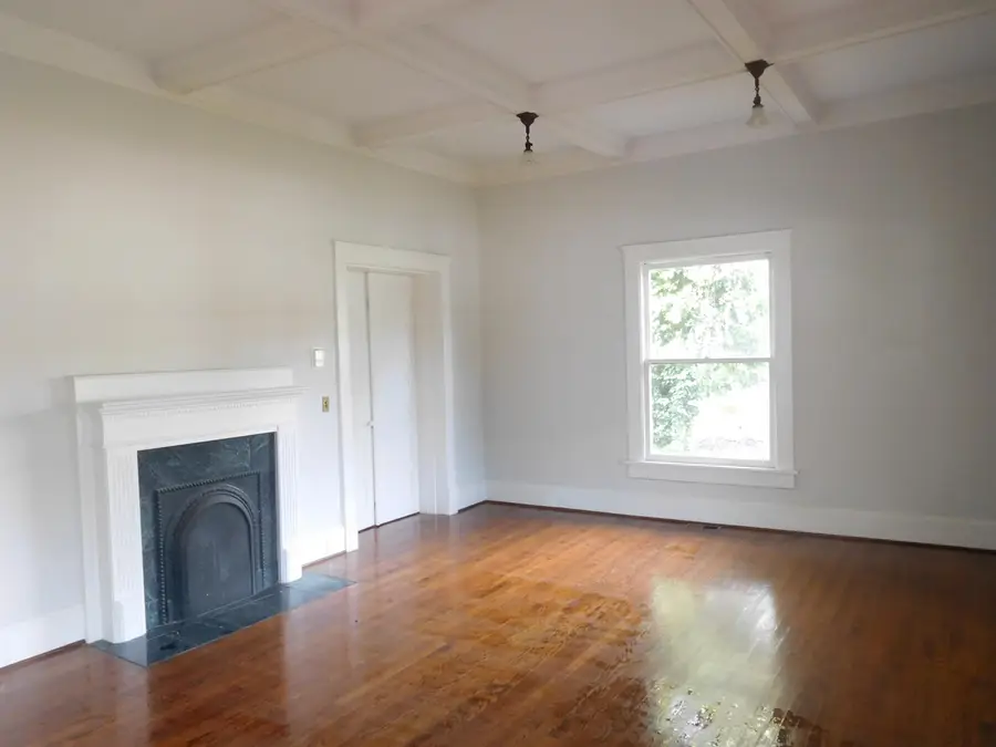 107 Douglas Heights Street, Union, SC 29379 - Image #3