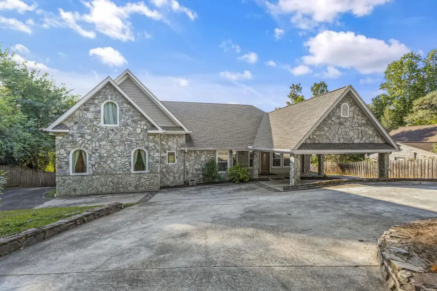 10 Scout Rd, Greenville, SC 29611 - Image #2