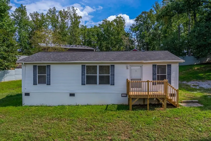 329 Pine Hills Road, Woodruff, SC 29388 - Image #2