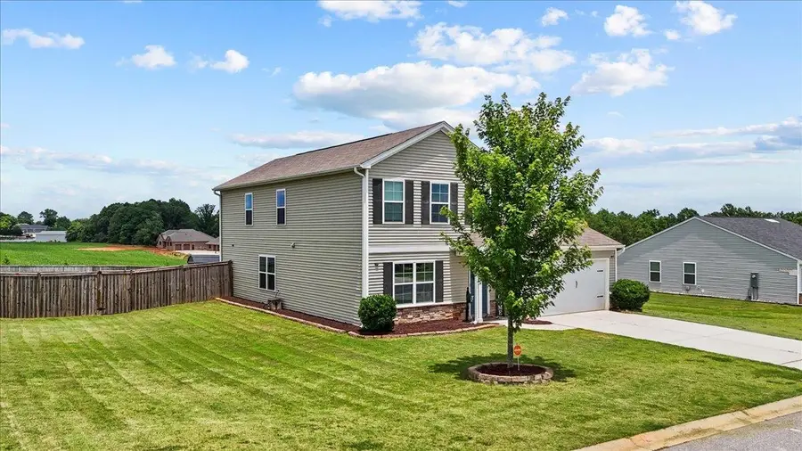 9035 Germaine Court, Boiling Springs, SC 29316 - Image #2