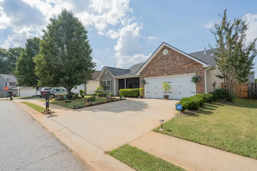 3 Heatherfield Drive, Simpsonville, SC 29680 - Image #2