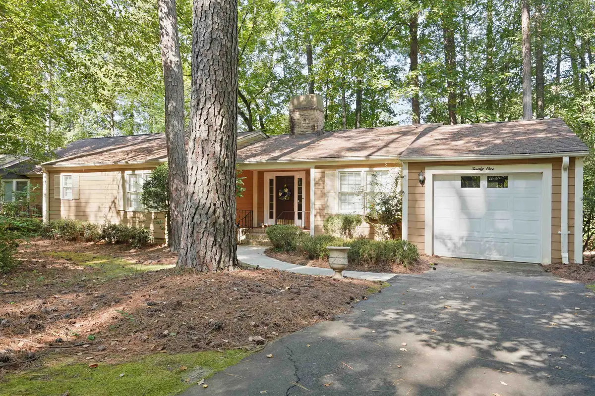 21 Forest Oaks Way, Spartanburg, SC 29307-3058 - Image #1