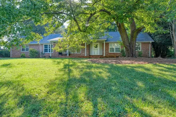 320 Fairlane Drive, Spartanburg, SC 29307