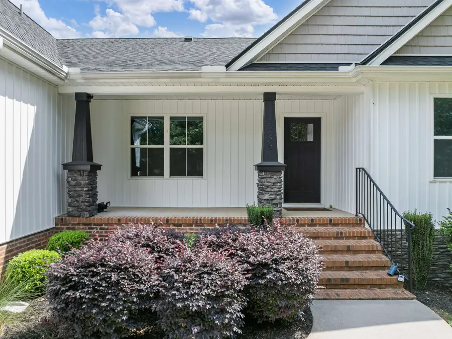 10938 Reidville Road, Greer, SC 29651-7520 - Image #2