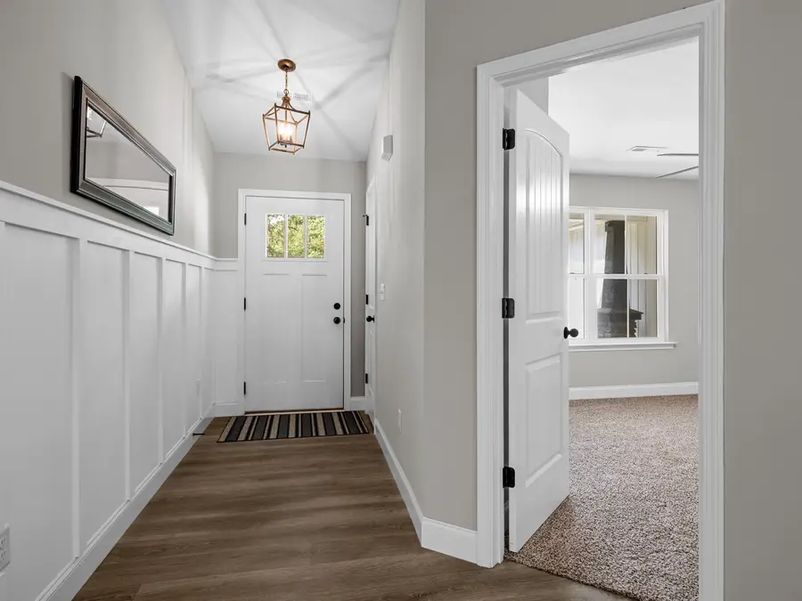 10938 Reidville Road, Greer, SC 29651-7520 - Image #3