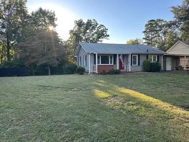 265 W Durham Street, Landrum, SC 26356 - Image #2