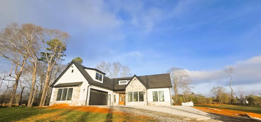 257 Ridge Road, Wellford, SC 29385 - Image #2