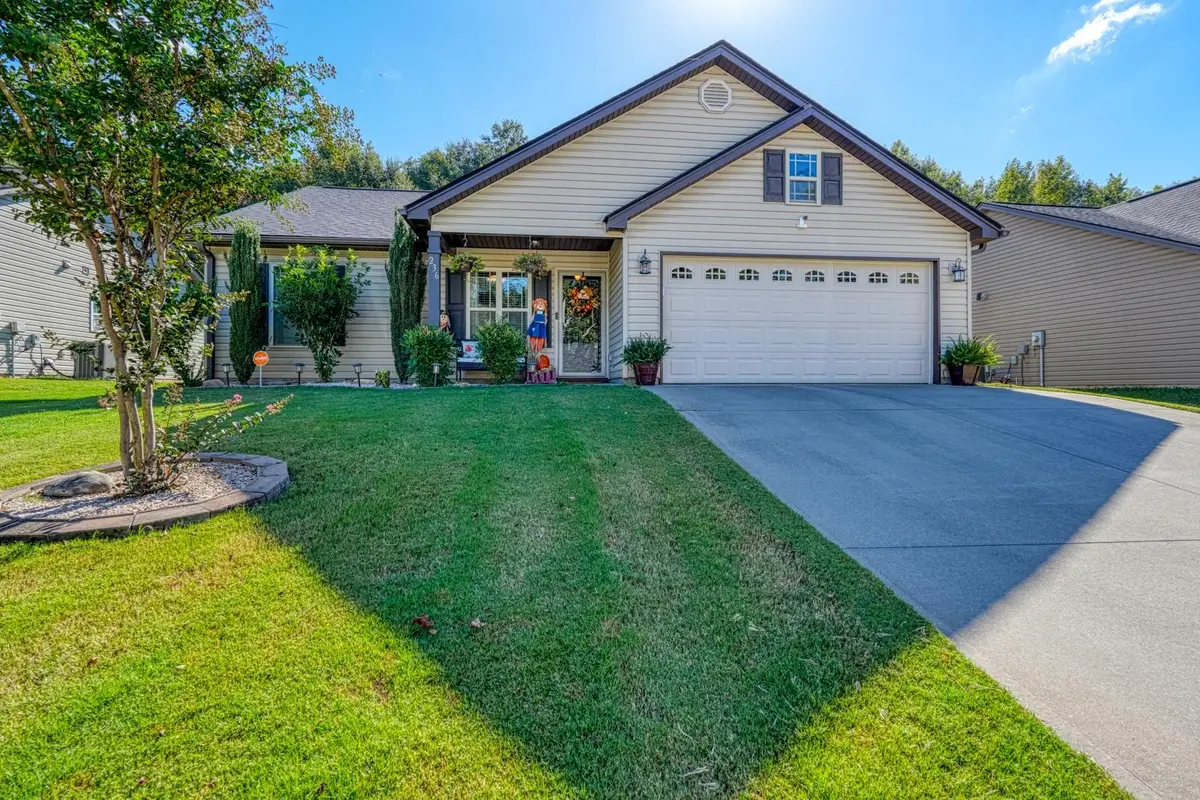 236 Basswood Dr, Roebuck, SC 29376 - Image #1