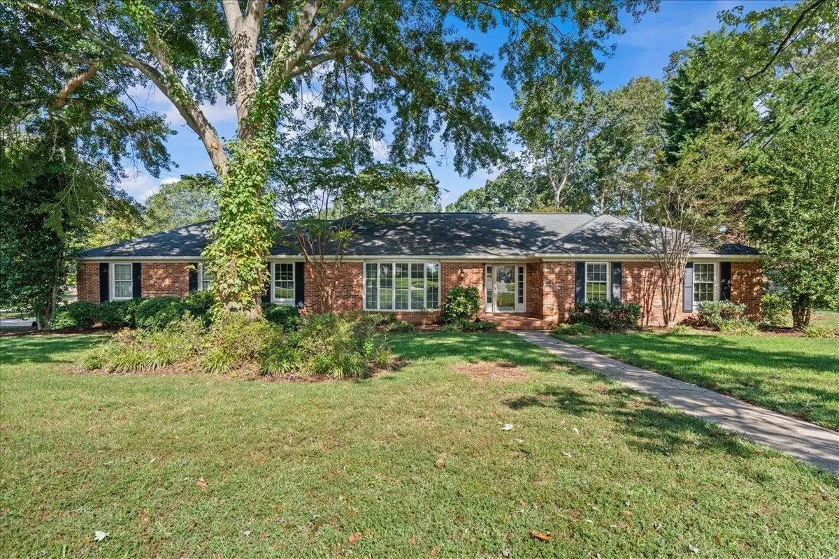 505 Cambridge Drive, Spartanburg, SC 29301 - Image #1