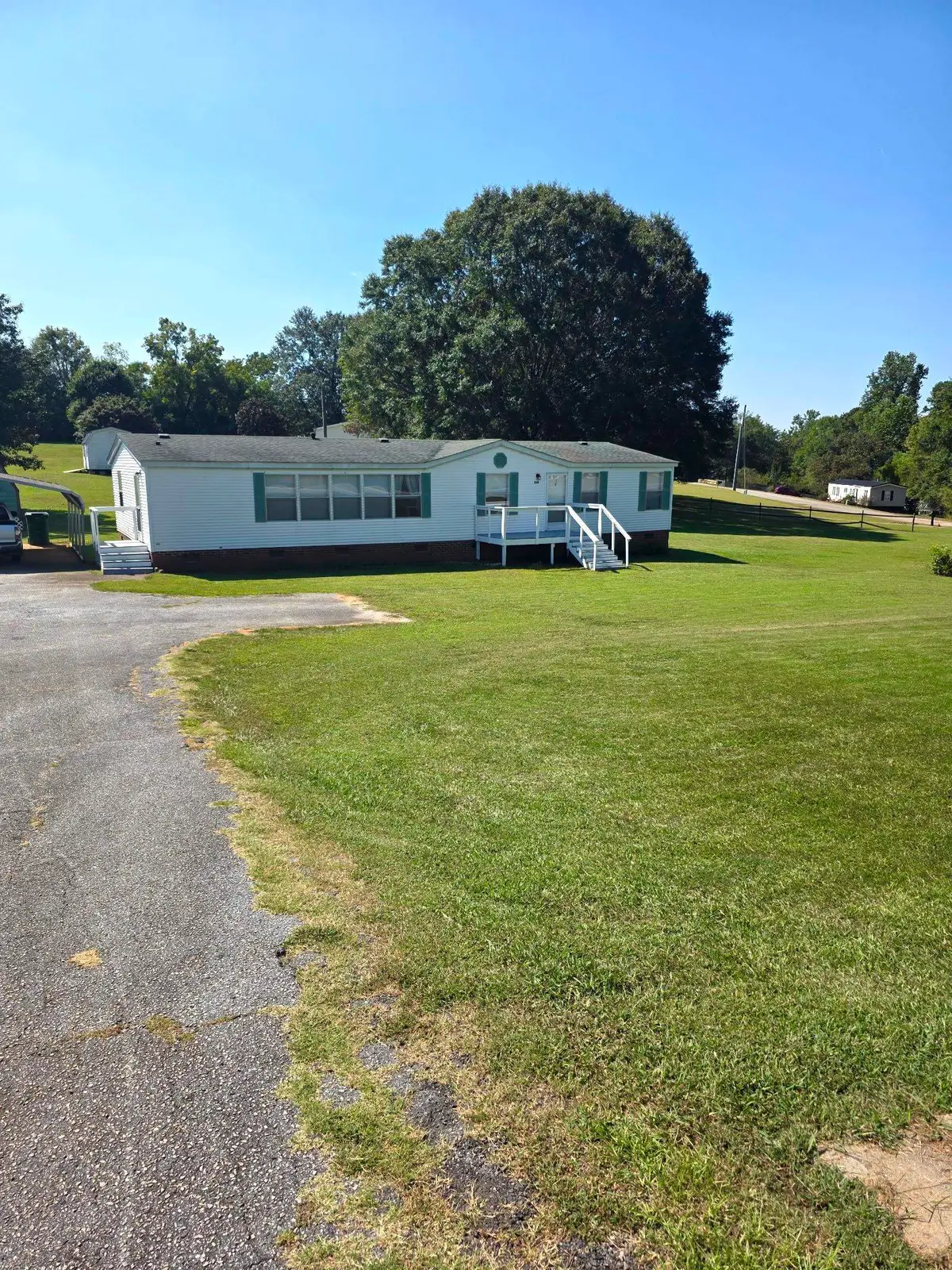 568 Quail Creek Rd, Inman, SC 29349 - Image #1