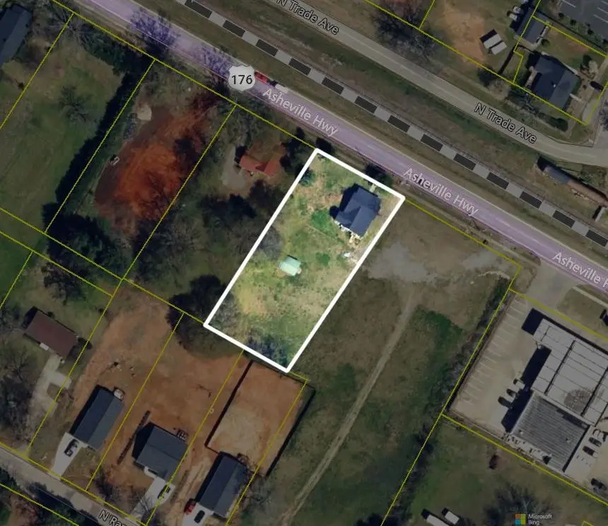 209 N Howard Ave, Landrum, SC 29356 - Image #2