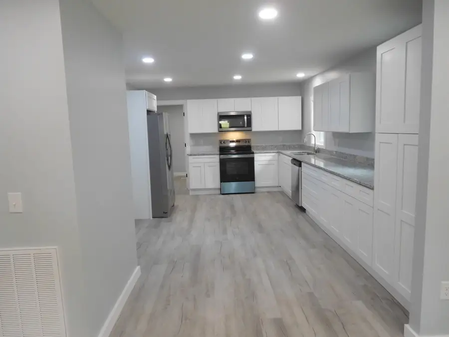 923 Bonner Lake Road Road, Gaffney, SC 29341 - Image #2