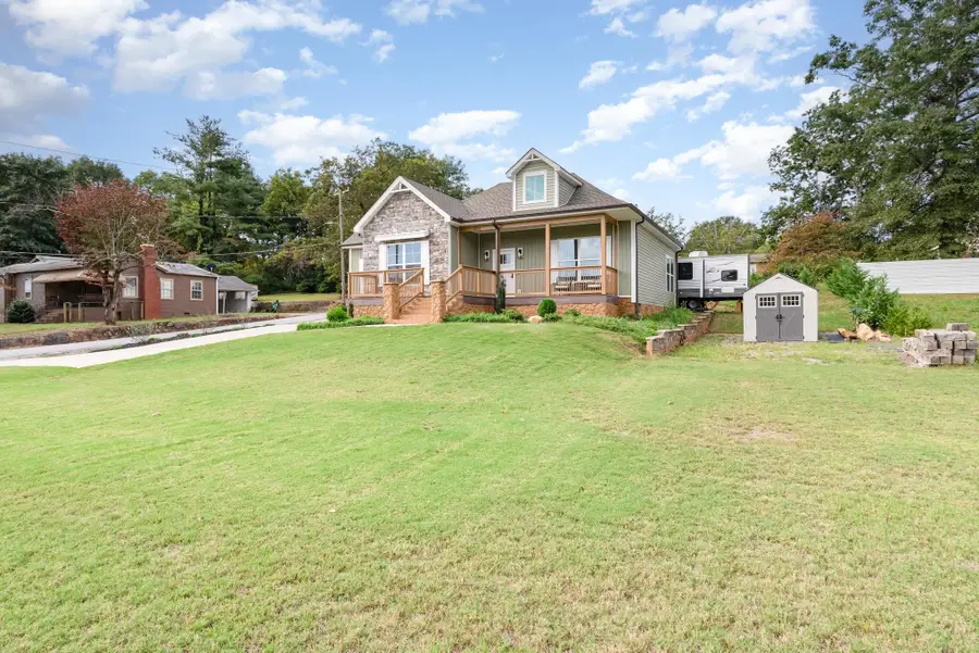 334 S Howard Avenue, Landrum, SC 29356 - Image #3
