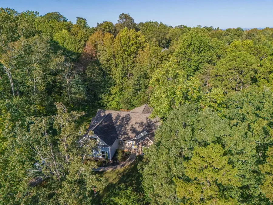 215 Windsor Road, Greer, SC 29651 - Image #2