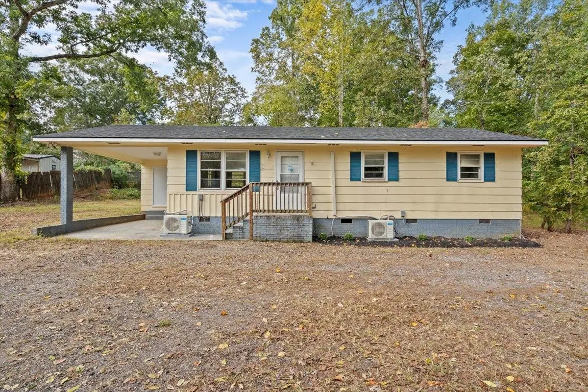 108 Lakeview Drive, Landrum, SC 29356 - Image #1