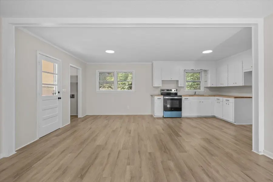 108 Lakeview Drive, Landrum, SC 29356 - Image #3