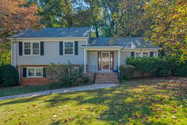 102 Wake Robin Circle, Spartanburg, SC 29301