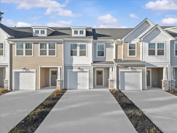 409 W Parima Court, Spartanburg, SC 29301