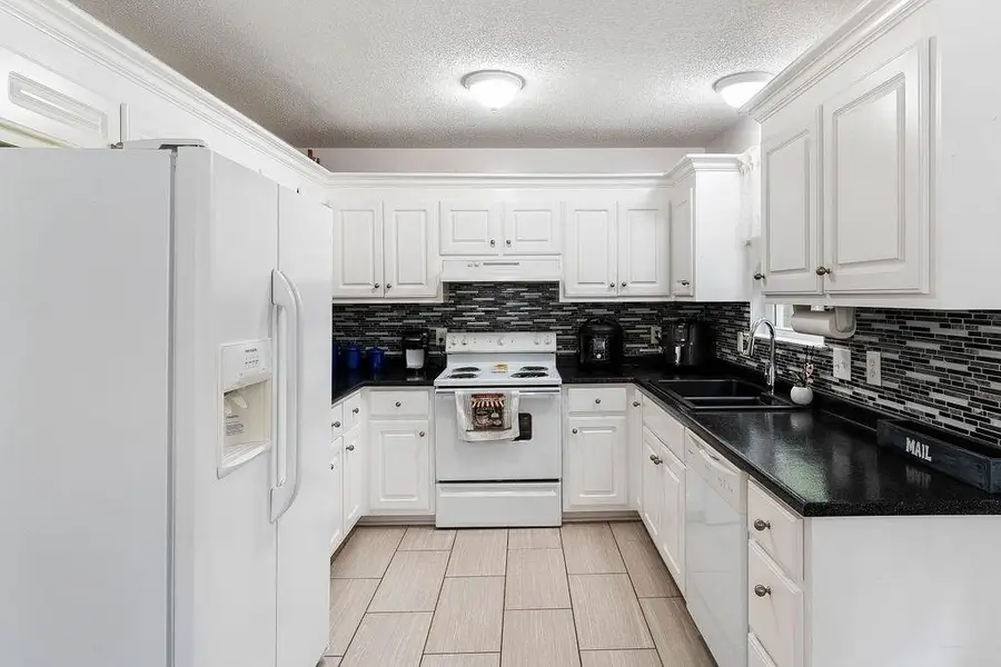 110 Edwards Avenue, Greer, SC 29650 - Image #3